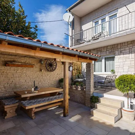 Holiday home Jasnica