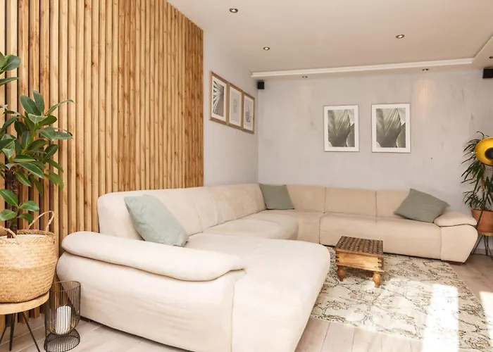 Maro Holiday home *