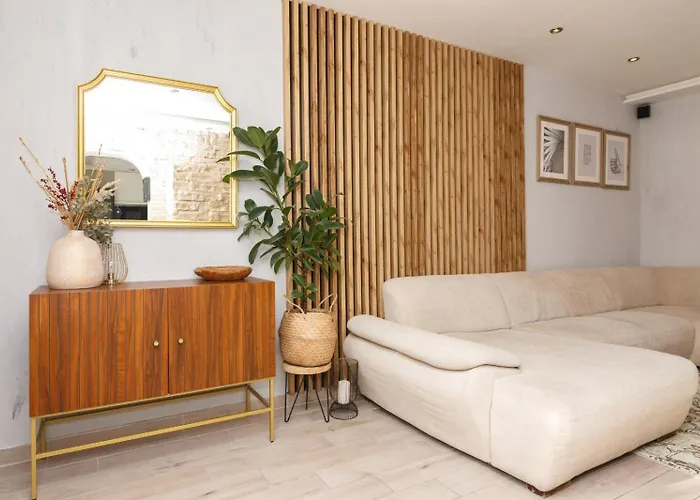 Maro Holiday home *