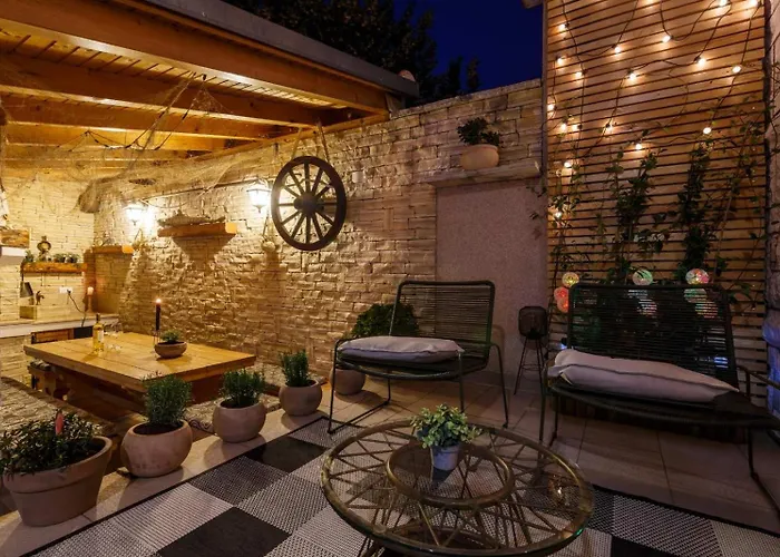 Maro Holiday home *